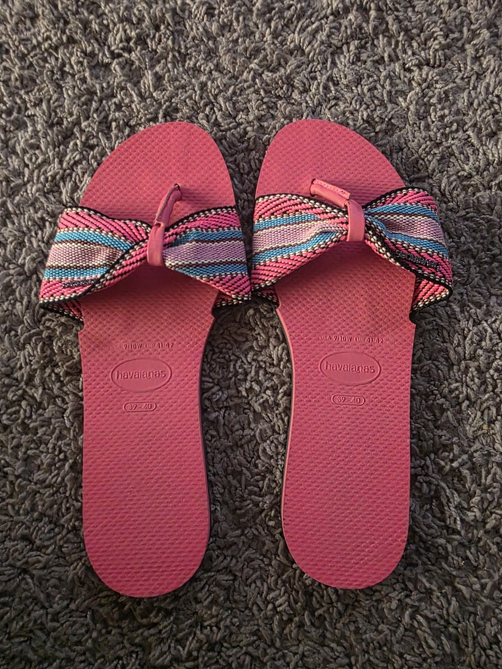 Havaianas Pink Slide Sandals with Multicolor Bow Straps